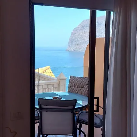 Acantilados De Gigantes, Islas Canarias, Espana *